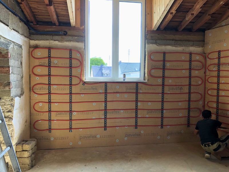 Wandheizung auf Holzweichfaser mit Lehmputz